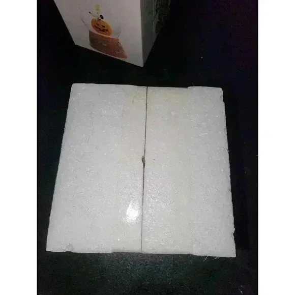 Peanut Snoopy Glitterdome - Picture 3 of 5